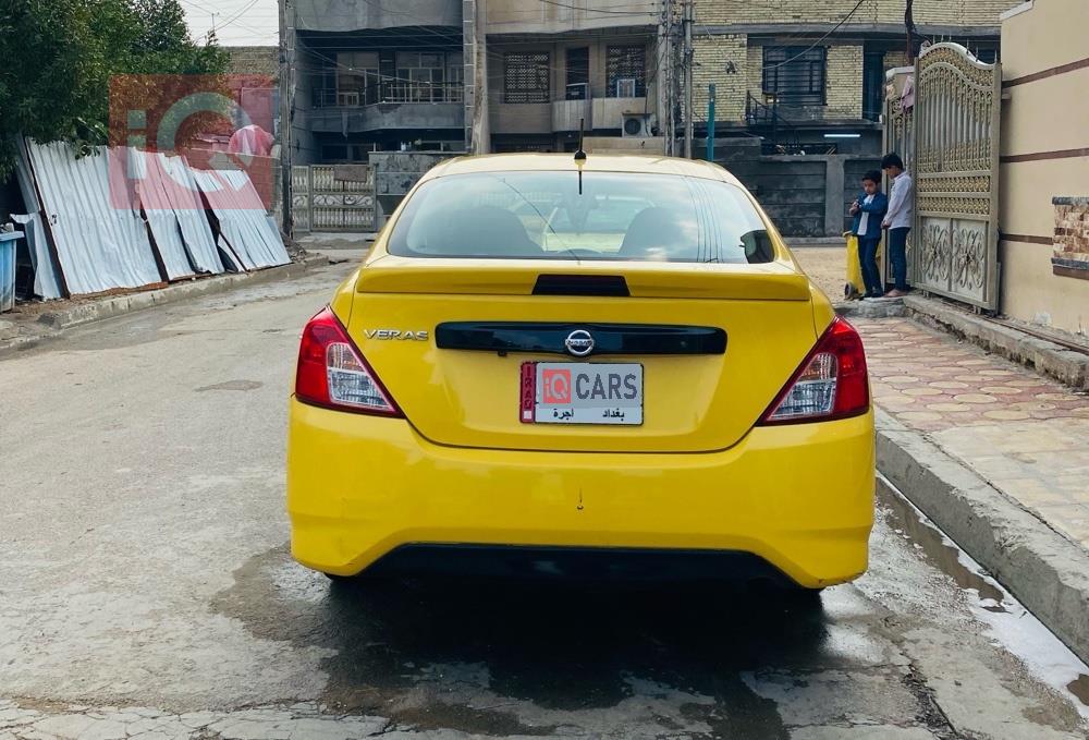 نيسان فيرسا